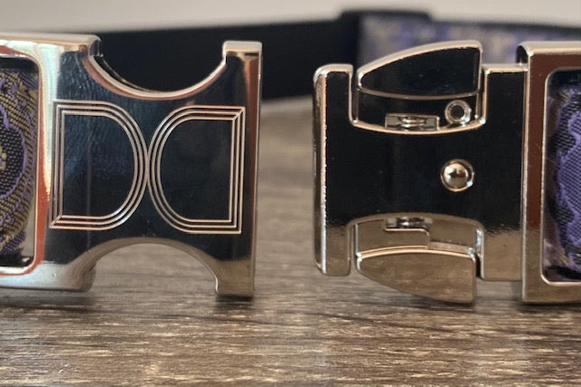 Aluminum buckle for 1 inch wide navy Diva Dog collar with red, white, and blue flag pattern for big and giant dogs with necks between 24 and 32 inches