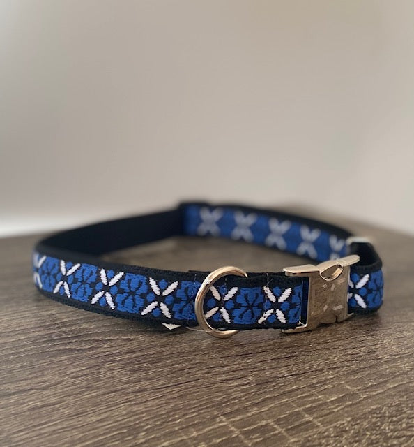 1 inch wide blue and white pattern on black Diva Dog collar for big and giant dogs with necks between 24 and 32 inches