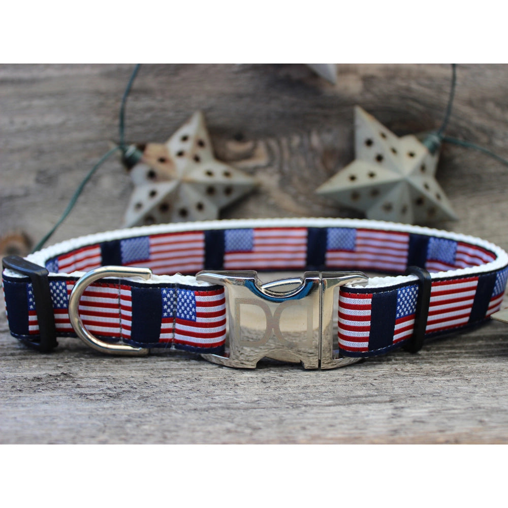 1 inch wide navy Diva Dog collar with patriotic pattern for big and giant dogs with necks between 24 and 32 inches